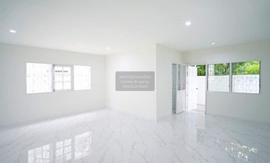 Casa en venta de 3 habitaciones en Bang Khun Thian, Bangkok