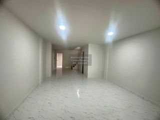 Reihenhaus zum Kauf mit 2 Zimmer in Pak Kret, Nonthaburi