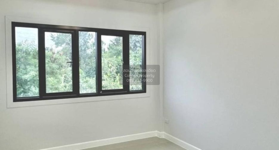 À vendre 3 chambres maison de ville à Pak Kret, Nonthaburi