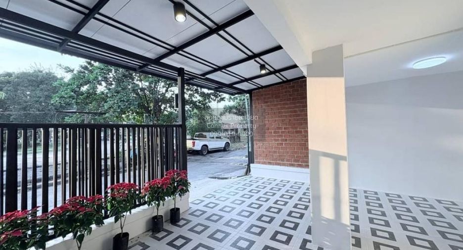 Reihenhaus zum Kauf mit 3 Zimmer in Bang Bua Thong, Nonthaburi