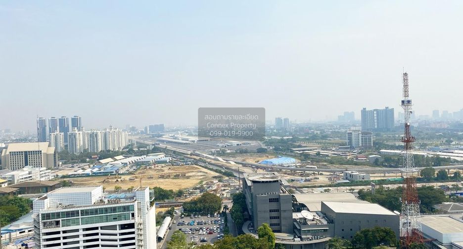 À vendre 2 chambres condo à Huai Khwang, Bangkok