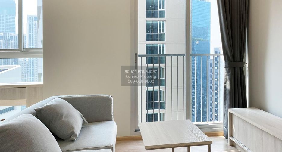 À vendre 2 chambres condo à Huai Khwang, Bangkok