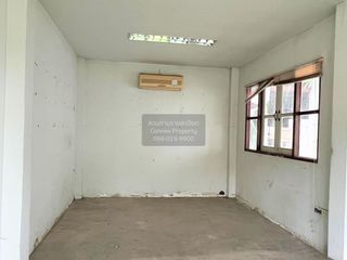 Haus zum Kauf mit 1 Zimmer in Bang Bon, Bangkok