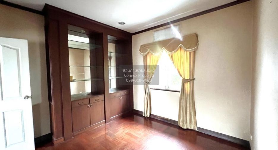 Casa en venta de 4 habitaciones en Mueang Nonthaburi, Nonthaburi