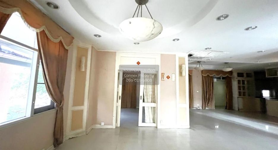 Casa en venta de 4 habitaciones en Mueang Nonthaburi, Nonthaburi