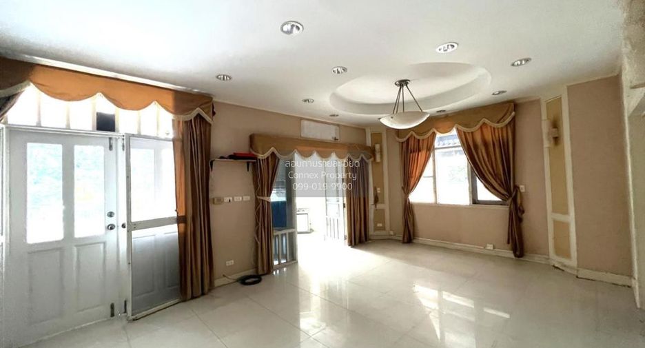 Casa en venta de 4 habitaciones en Mueang Nonthaburi, Nonthaburi