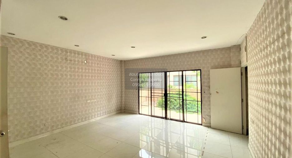 Casa en venta de 4 habitaciones en Mueang Nonthaburi, Nonthaburi