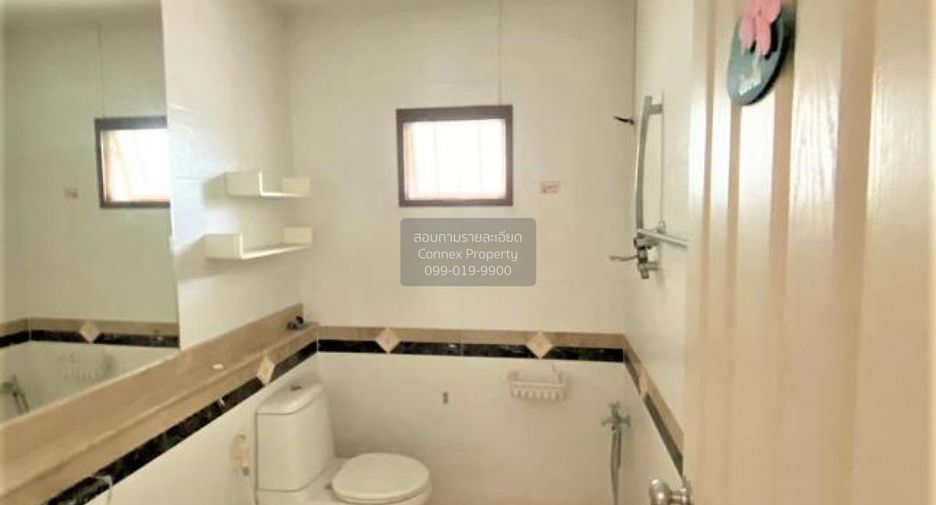 Casa en venta de 4 habitaciones en Mueang Nonthaburi, Nonthaburi