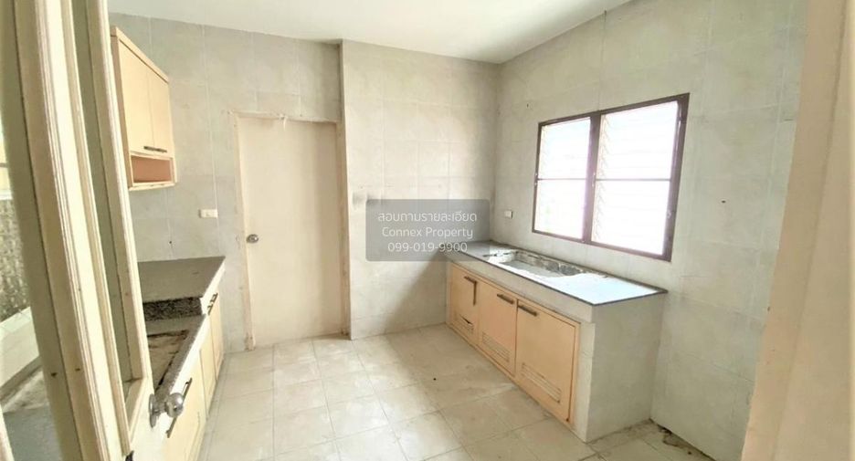 Casa en venta de 4 habitaciones en Mueang Nonthaburi, Nonthaburi