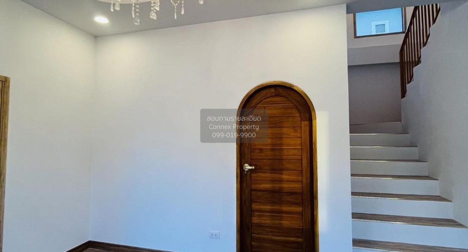 Haus zum Kauf mit 3 Zimmer in Bang Bua Thong, Nonthaburi