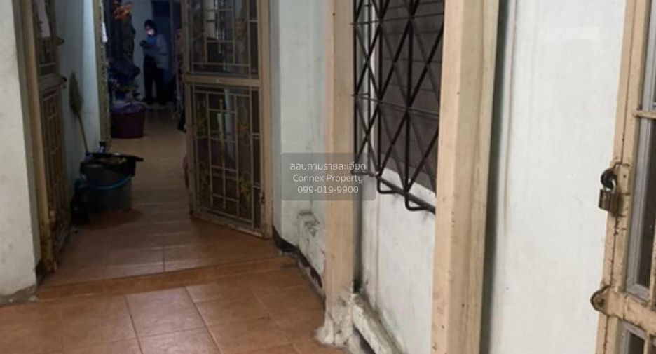 Apartamento en venta de 56 habitaciones en Khlong San, Bangkok