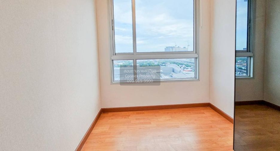 For sale 2 bedrooms condo in Mueang Samut Prakan, Samut Prakan
