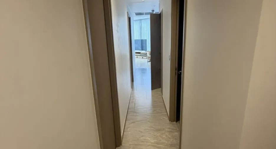 À vendre 2 chambres condo à Huai Khwang, Bangkok