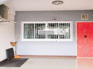 Reihenhaus zum Kauf mit 3 Zimmer in Pak Kret, Nonthaburi