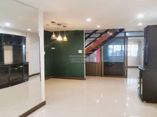 Reihenhaus zum Kauf mit 3 Zimmer in Pak Kret, Nonthaburi