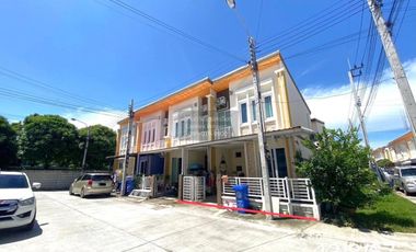 For sale 3 bedrooms townhouse in Sai Noi, Nonthaburi