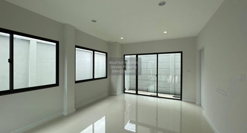 For sale 4 ベッドルーム townhouse in Sai Mai, Bangkok
