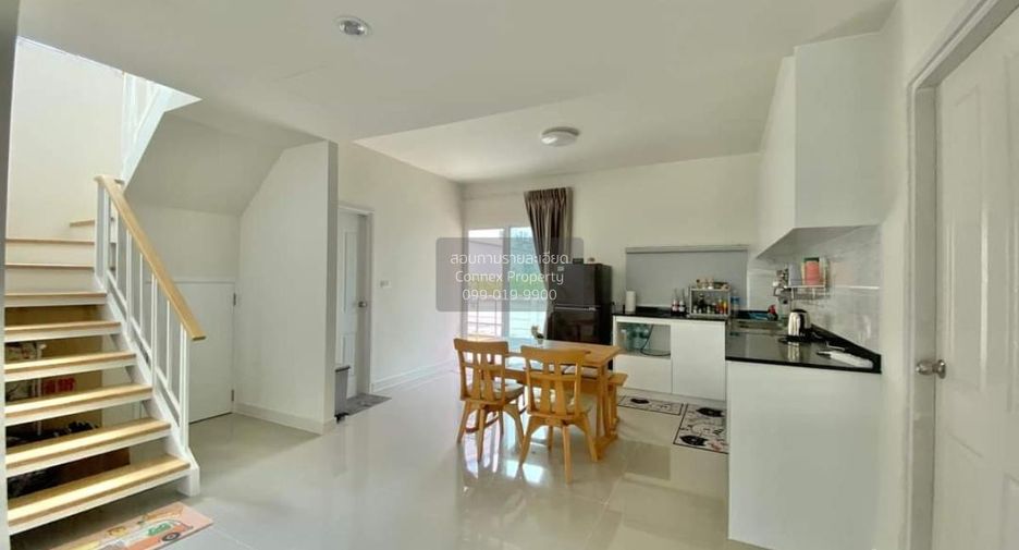 Haus zum Kauf mit 4 Zimmer in Khlong Sam Wa, Bangkok