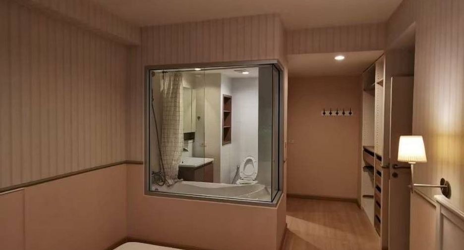 Condo en venta de 2 habitaciones en Khlong Toei, Bangkok