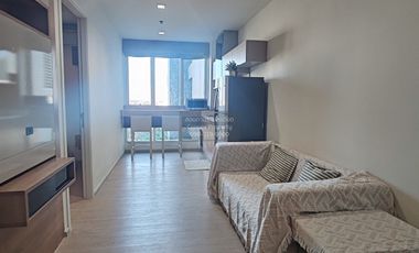For rent 1 bed condo in Phaya Thai, Bangkok