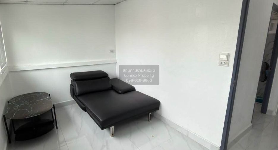 For rent 2 bedrooms townhouse in Mueang Nonthaburi, Nonthaburi