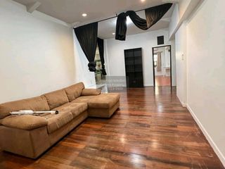 For rent 3 bedrooms house in Saphan Sung, Bangkok