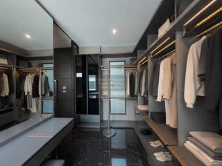For rent 3 bedrooms townhouse in Lat Phrao, Bangkok