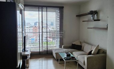 À louer 1 chambre condo à Huai Khwang, Bangkok
