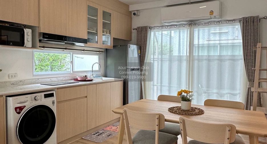 For rent 2 ベッドルーム townhouse in Prawet, Bangkok