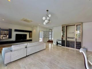 Haus zur Miete mit 4 Zimmer in Mueang Phuket, Phuket