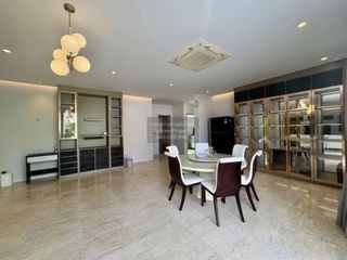 Haus zur Miete mit 4 Zimmer in Mueang Phuket, Phuket