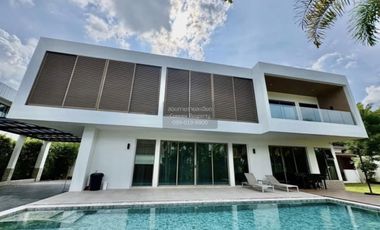 Haus zur Miete mit 4 Zimmer in Mueang Phuket, Phuket