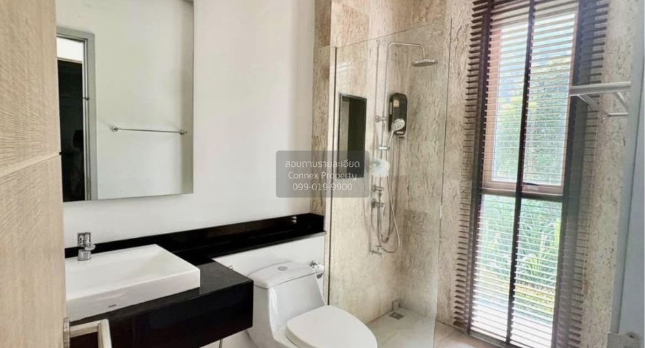 Haus zur Miete mit 4 Zimmer in Mueang Phuket, Phuket
