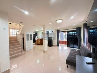 Haus zur Miete mit 3 Zimmer in Mueang Phuket, Phuket