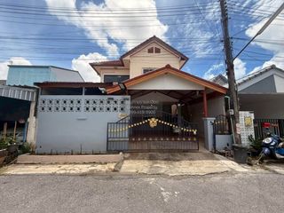 Haus zur Miete mit 3 Zimmer in Mueang Phuket, Phuket