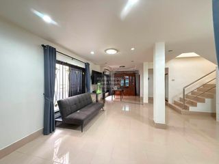 Haus zur Miete mit 3 Zimmer in Mueang Phuket, Phuket