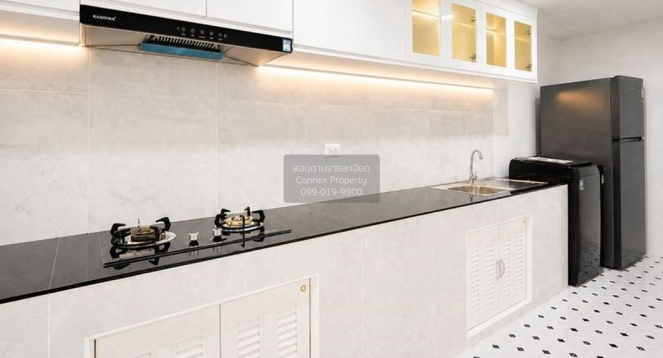 For rent 4 bedrooms house in Bang Lamung, Chonburi