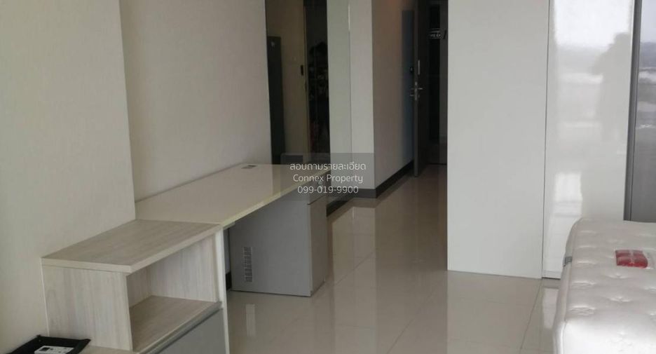 Wohnung zur Miete mit 1 Zimmer in Yan Nawa, Bangkok