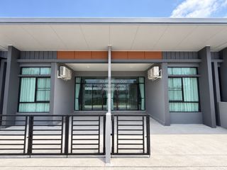 For rent 4 bedrooms townhouse in Thalang, Phuket