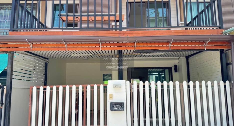 For rent 3 bedrooms townhouse in Kathu, Phuket