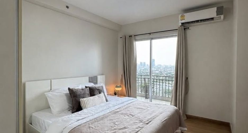 For sale そして for rent 2 ベッドルーム condo in Watthana, Bangkok