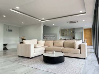 Haus zur Miete mit 5 Zimmer in Mueang Phuket, Phuket
