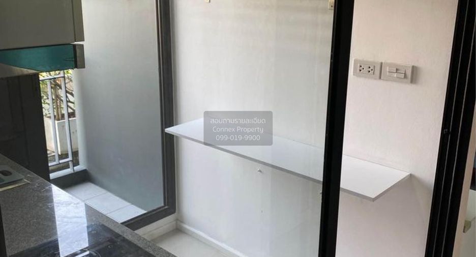 For rent 2 bedrooms condo in Mueang Samut Prakan, Samut Prakan