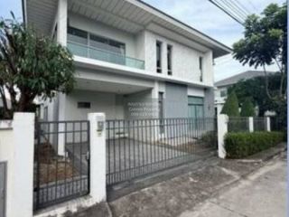 For rent 3 bedrooms house in Lat Krabang, Bangkok
