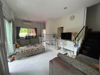 For rent 3 bedrooms townhouse in Mueang Samut Prakan, Samut Prakan