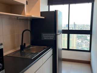 For rent 2 bedrooms condo in Thon Buri, Bangkok