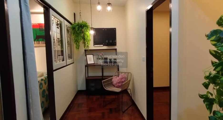 For rent 3 bedrooms townhouse in Bang Khen, Bangkok