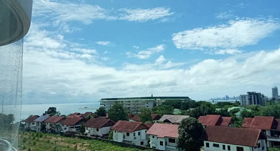 À vendre et à louer studio condo à Na Jomtien, Pattaya
