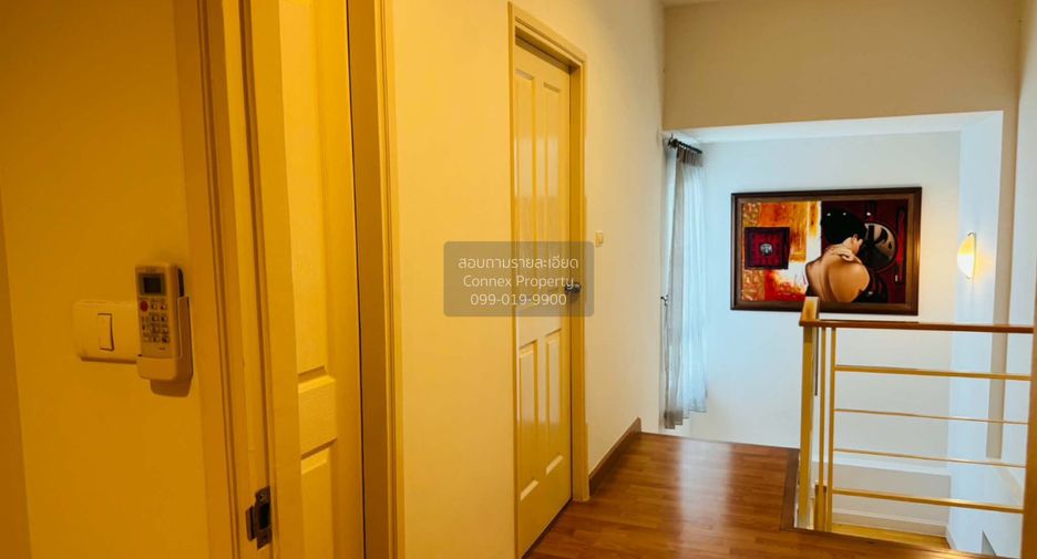 For rent 3 bedrooms townhouse in Bang Khen, Bangkok