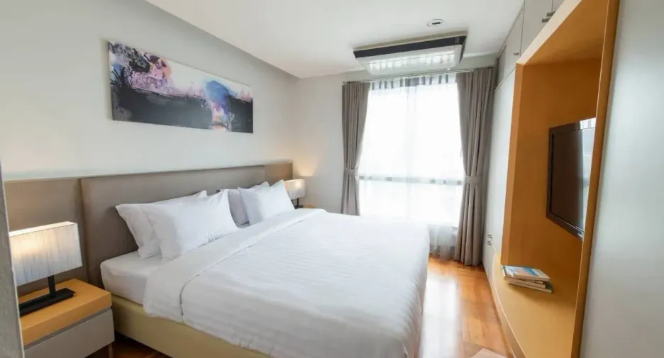 À louer 2 chambres condo à Yan Nawa, Bangkok